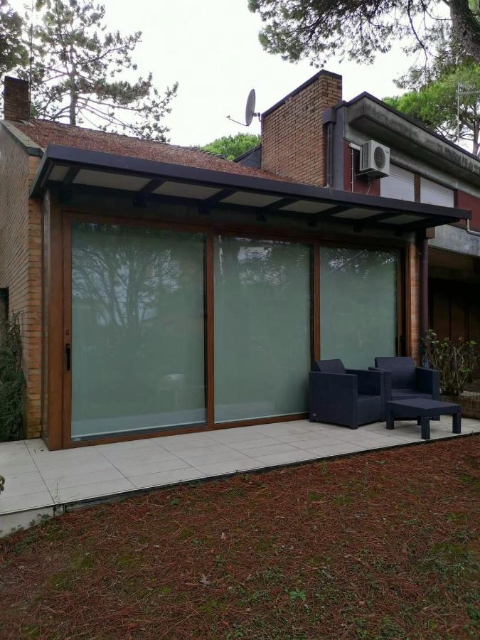 Villa A Schiera Raffinata Con Giardino Lignano Sabbiadoro Zewnętrze zdjęcie